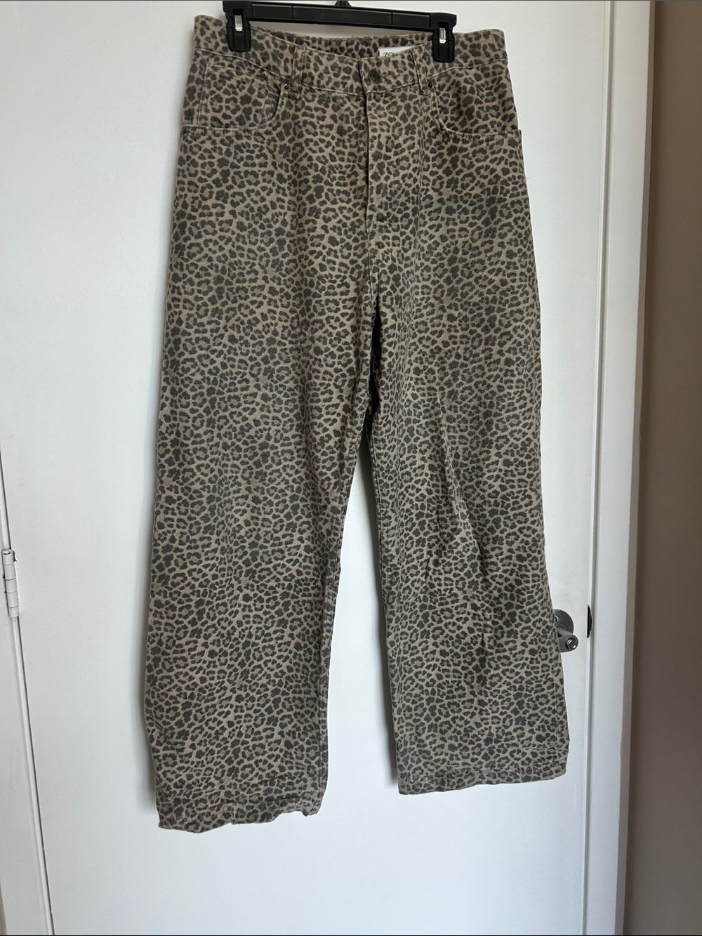 Zara Taupe and Dark Brown Leopard Wide-Leg Jeans